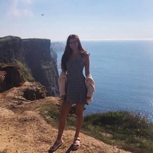 Meet your Posher, Katherine